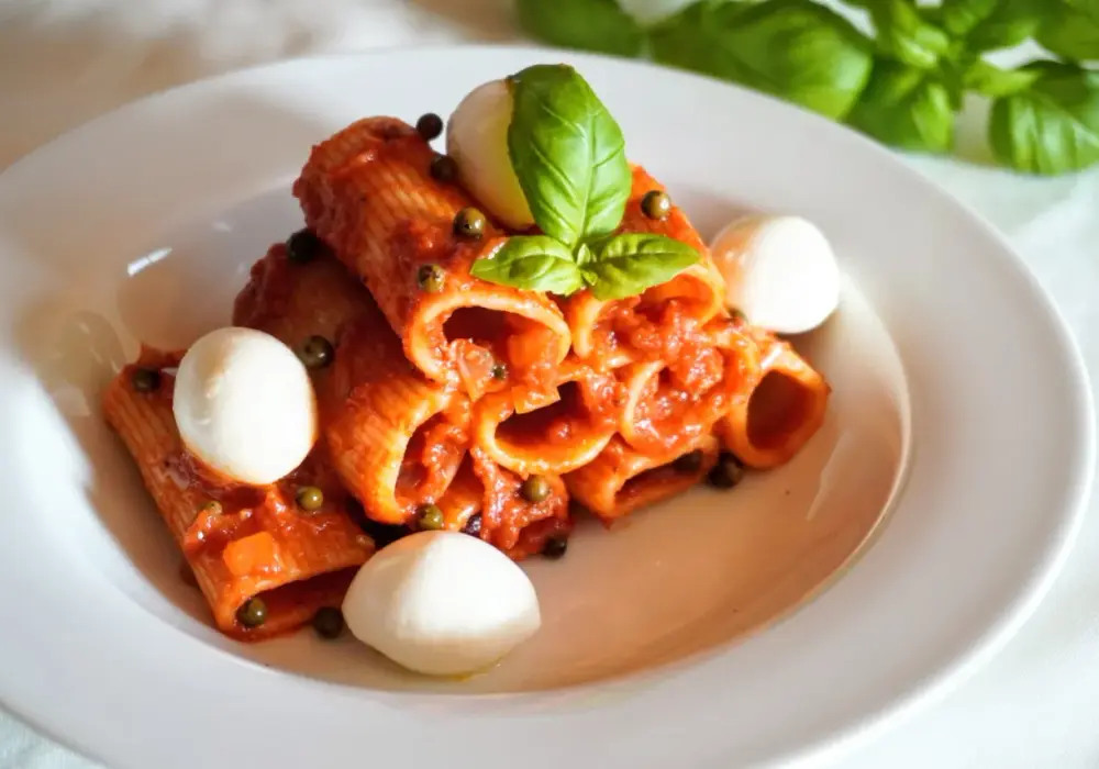 Makaron z czerwonym pesto – idealny obiad w 15 minut?