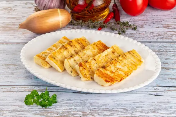 Ser halloumi z grilla - idealny przepis i jak uniknąć błędów