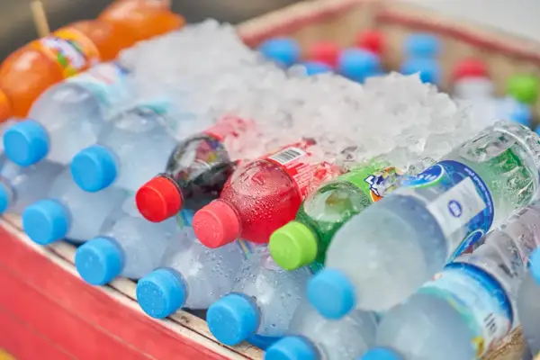 Czy woda ma kalorie - Sprawdź, kiedy woda przestaje mieć 0 kcal