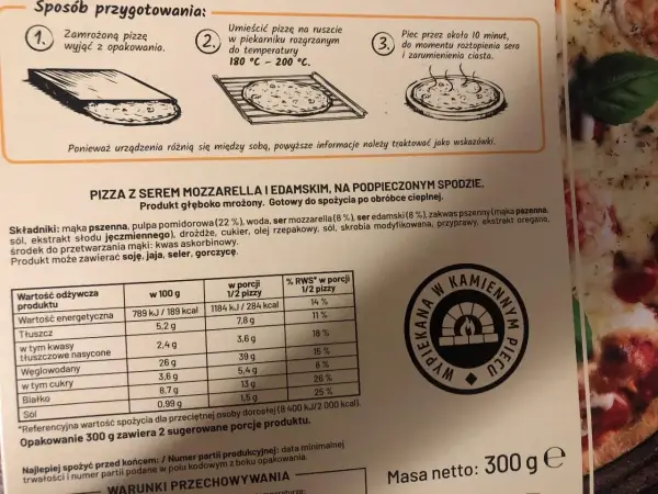 Ile kalorii ma pizza margherita 32 cm? Zaskakujące wartości!